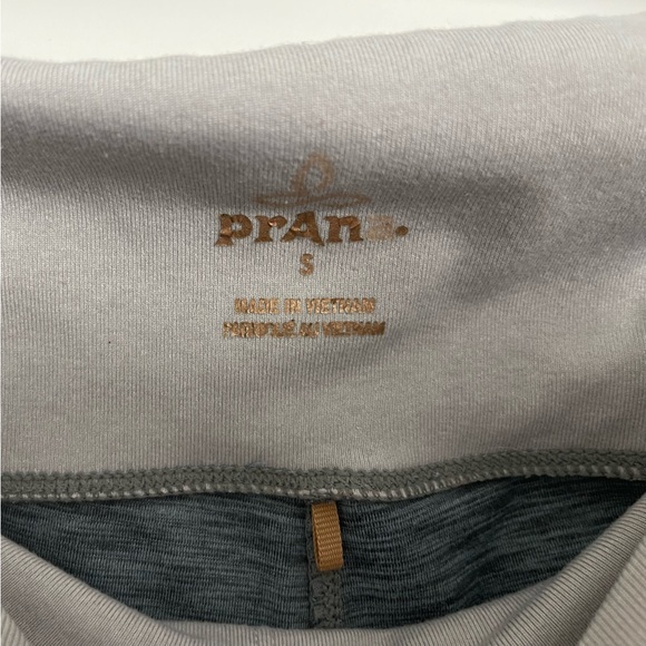 Prana Capris Workout Leggings - Picture 2 of 5